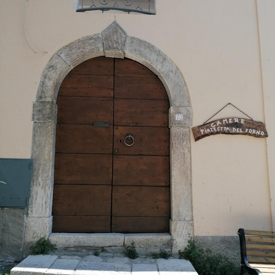 Piazzetta Del Forno - Monolocale Con Soppalco Apartment Assergi Bagian luar foto